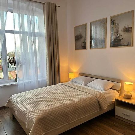 Apartament Piaskowy Kollataja Tomaszow Mazowiecki Exterior photo